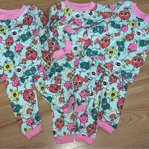 Kidgets Pink and White Pajama Set Bundle Size 18 Months